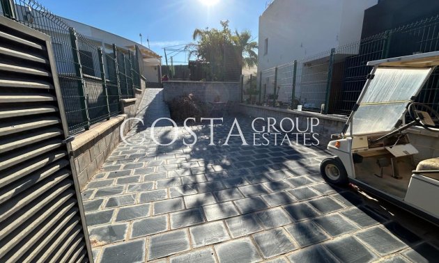 Resale - House -
Orihuela - Mil Palmeras