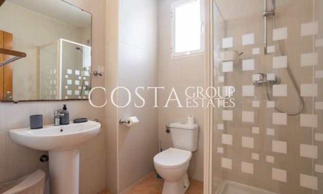 Resale - House -
Orihuela - Villamartin