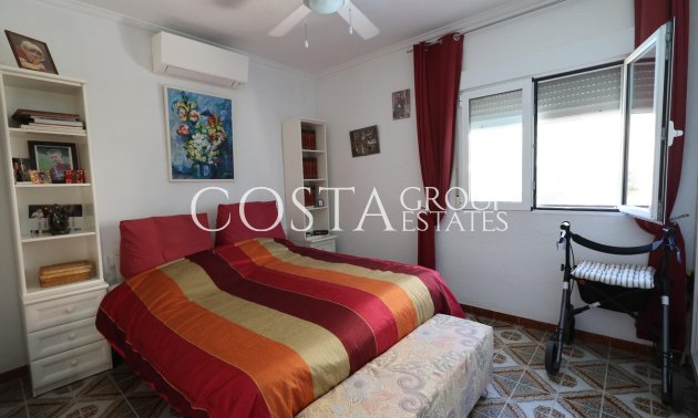 Resale - House -
Orihuela - Punta Prima