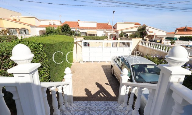Resale - House -
Orihuela - Punta Prima