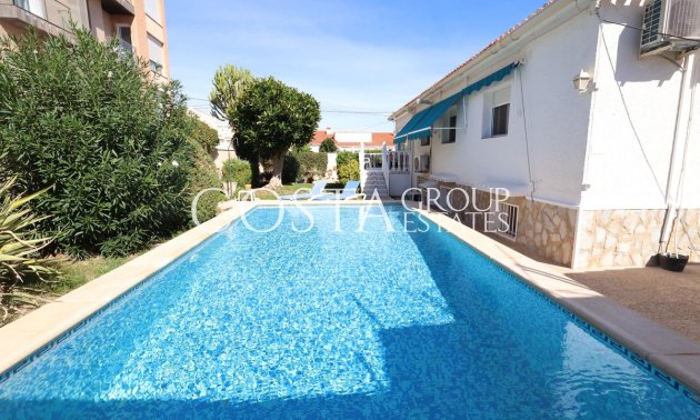 Resale - House -
Orihuela - Punta Prima