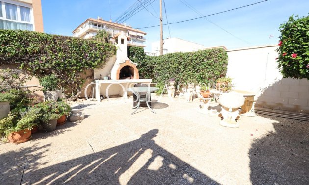 Resale - House -
Orihuela - Punta Prima