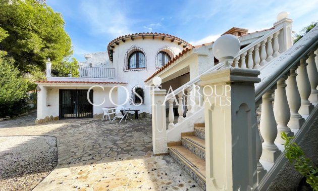Resale - Villa -
Pinoso - Los Pinos