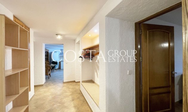 Resale - Villa -
Pinoso - Los Pinos