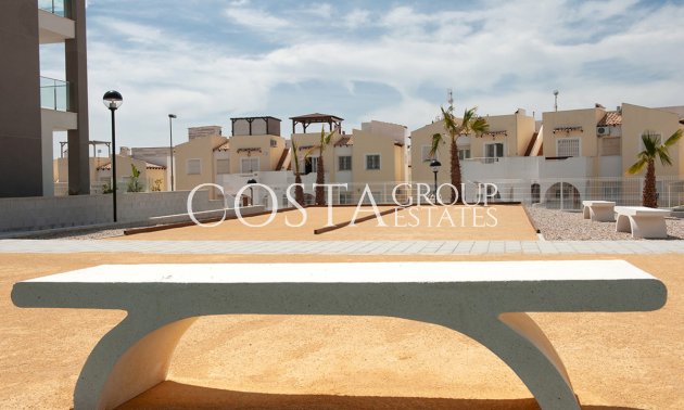 Resale - Apartments -
Orihuela - Villamartin