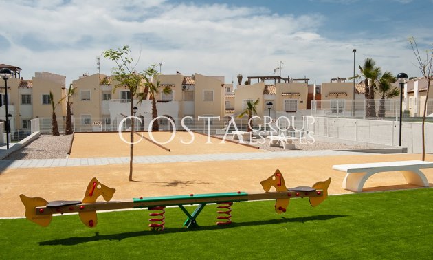 Resale - Apartments -
Orihuela - Villamartin