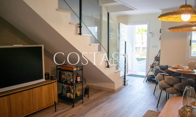 Resale - House -
Torrevieja - Torrevieja Centro