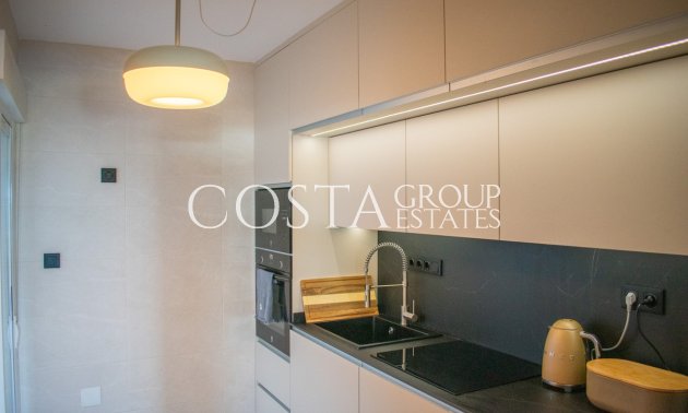 Resale - House -
Torrevieja - Torrevieja Centro