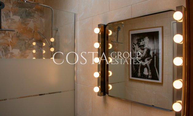 Resale - House -
Torrevieja - Torrevieja Centro