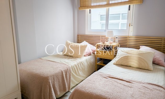 Resale - House -
Torrevieja - Torrevieja Centro