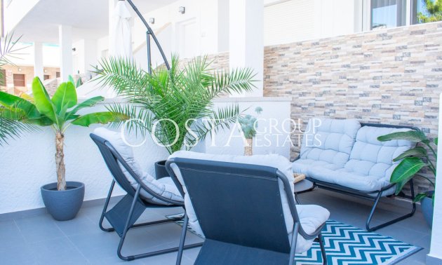 Resale - House -
Torrevieja - Torrevieja Centro