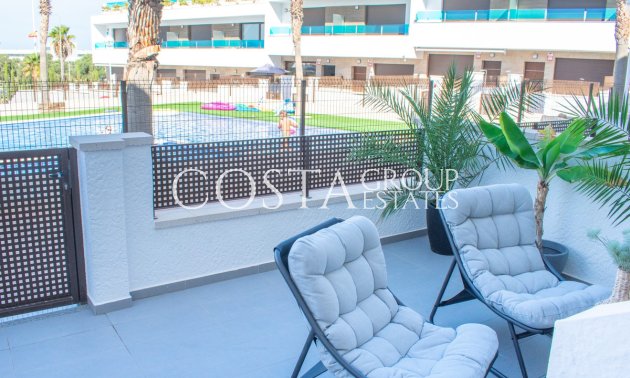 Resale - House -
Torrevieja - Torrevieja Centro