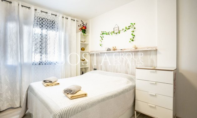 Resale - Apartments -
Orihuela - La Zenia