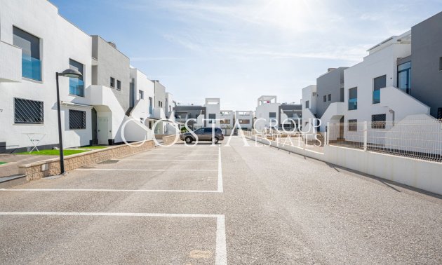 Resale - Apartments -
Orihuela - La Zenia