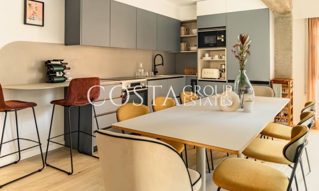 Resale - Apartments -
Alicante City - Alicante City Centro