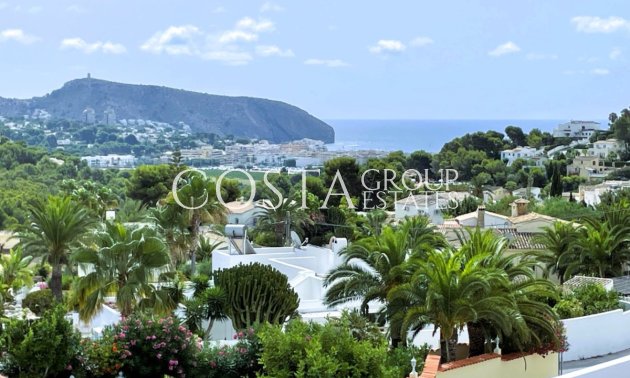 Resale - Villa -
Teulada - Moraira