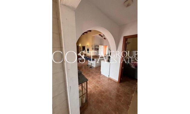 Resale - Villa -
Dolores - Dolores Centro