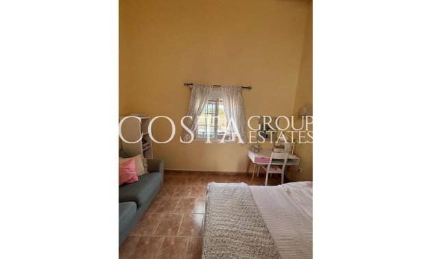Resale - Villa -
Dolores - Dolores Centro