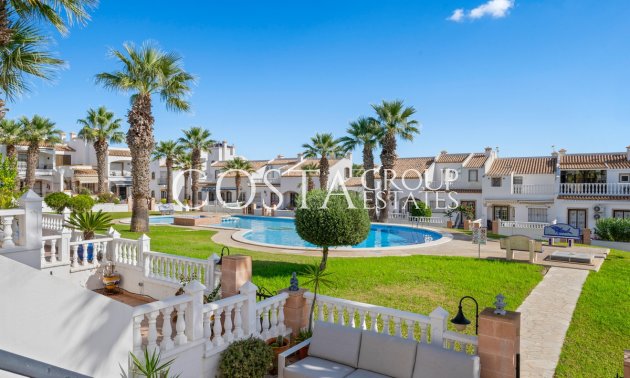 Resale - House -
Orihuela - Los Dolses