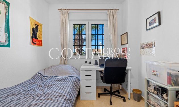 Resale - House -
Orihuela - Los Dolses