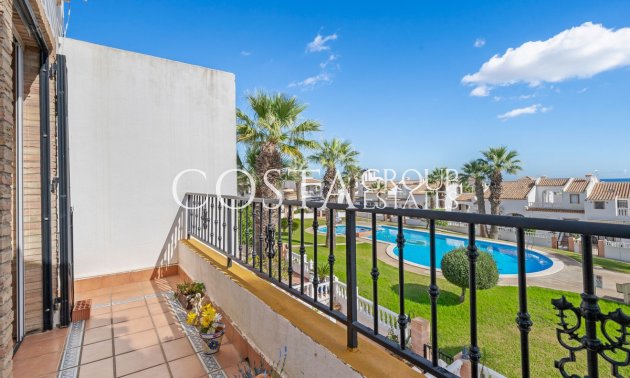 Resale - House -
Orihuela - Los Dolses