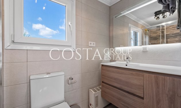 Resale - House -
Orihuela - Los Dolses