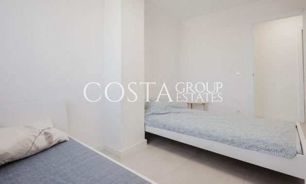 Resale - Apartments -
Torrevieja - Torrevieja Centro