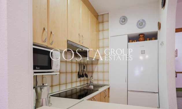 Resale - House -
Torrevieja - Torrevieja Centro