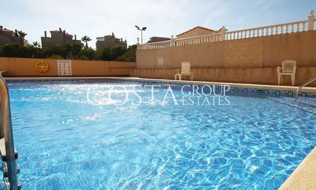 Resale - Villa -
Orihuela - Playa Flamenca