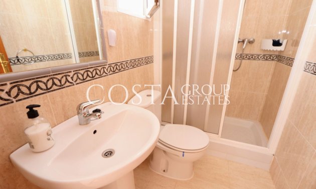 Herverkoop - Villa -
Murcia - Sucina