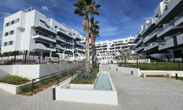 Resale - Apartments -
Orihuela - Villamartin