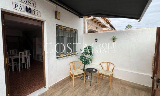Resale - House -
Torrevieja - Torrevieja Centro