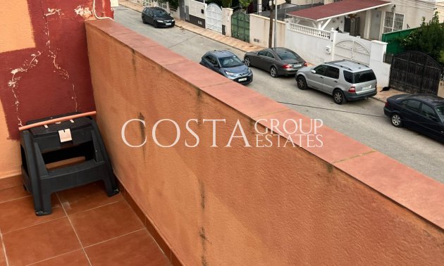 Resale - House -
Torrevieja - Torrevieja Centro