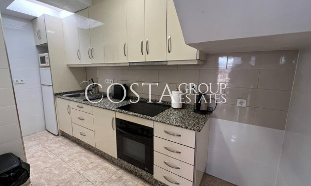 Resale - House -
Torrevieja - Torrevieja Centro