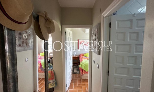 Resale - House -
Torrevieja - Torrevieja Centro