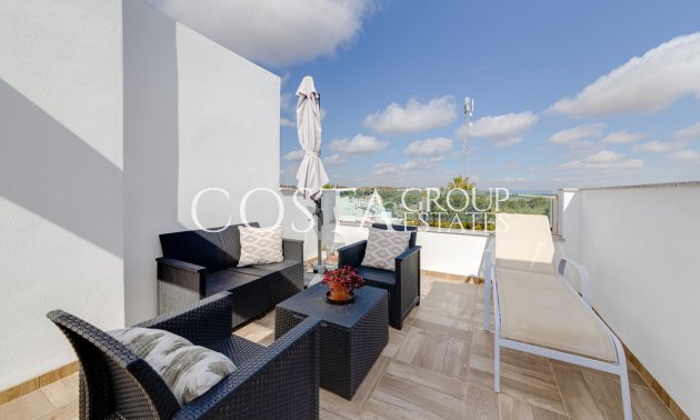 Resale - House -
Orihuela - Villamartin
