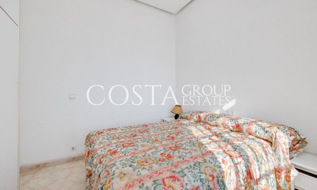 Resale - Apartments -
Torrevieja - Torrevieja Centro