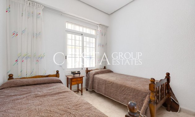 Resale - Apartments -
Torrevieja - Torrevieja Centro