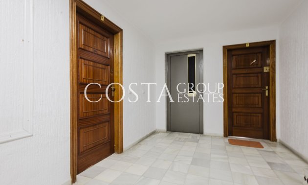 Resale - Apartments -
Torrevieja - Torrevieja Centro