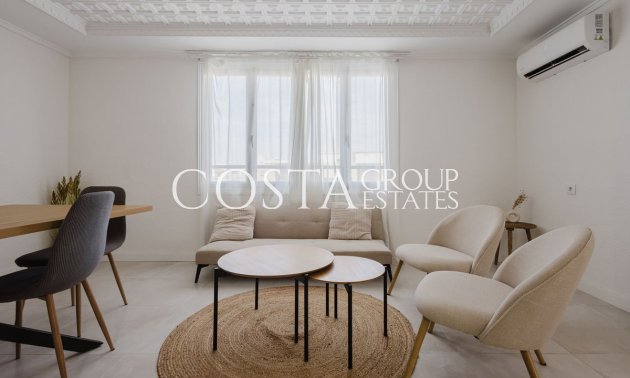 Resale - Apartments -
Torrevieja - Torrevieja Centro