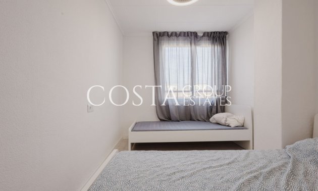 Resale - Apartments -
Torrevieja - Torrevieja Centro