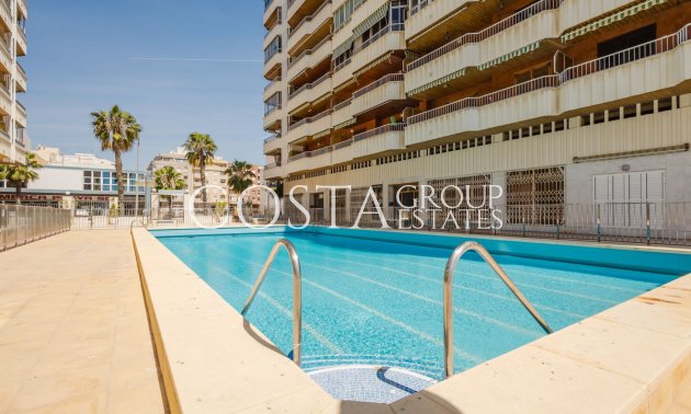 Resale - Apartments -
Torrevieja - Torrevieja Centro