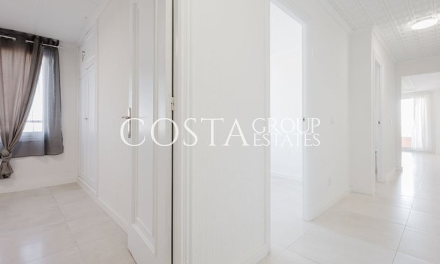 Resale - Apartments -
Torrevieja - Torrevieja Centro