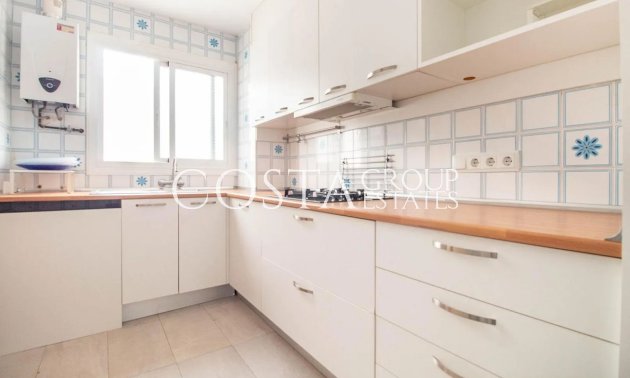 Resale - Apartments -
Torrevieja - Torrevieja Centro