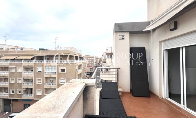 Resale - Apartments -
Torrevieja - Torrevieja Centro