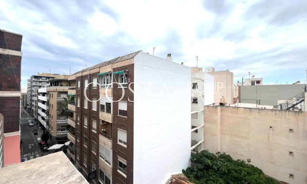 Resale - Apartments -
Torrevieja - Torrevieja Centro