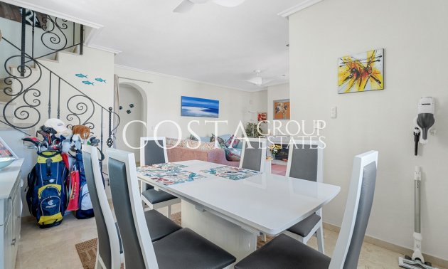 Resale - Villa -
Orihuela - Orihuela Costa