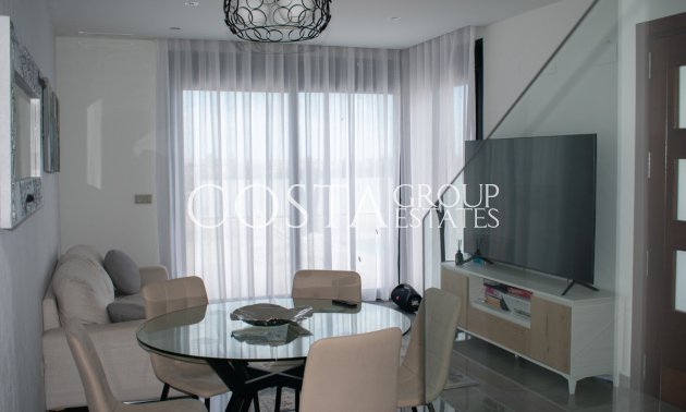 Resale - Villa -
Orihuela - Los Altos