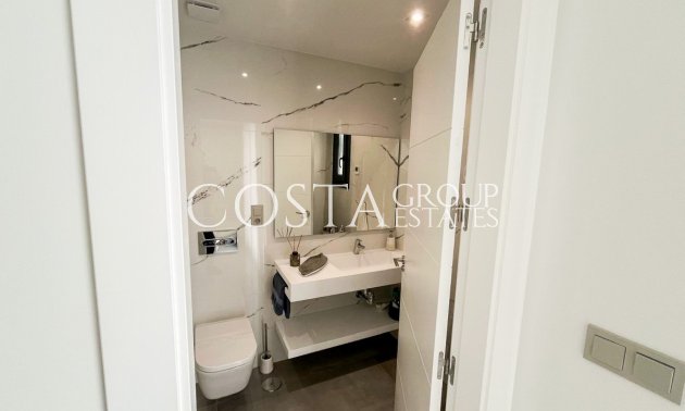 Resale - Villa -
Orihuela - Los Altos