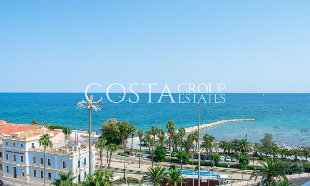 Resale - Apartments -
Alicante - Alicante Centro
